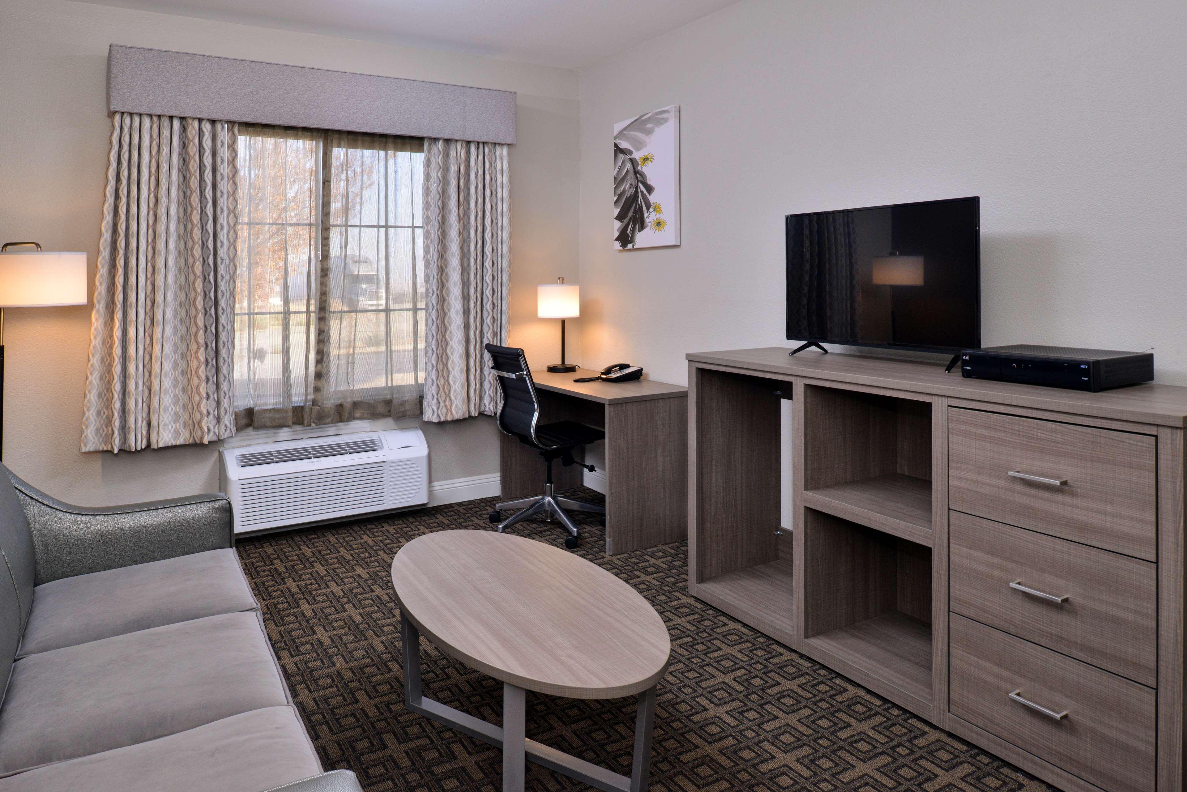 Best Western Kettleman City Inn & Suites Esterno foto
