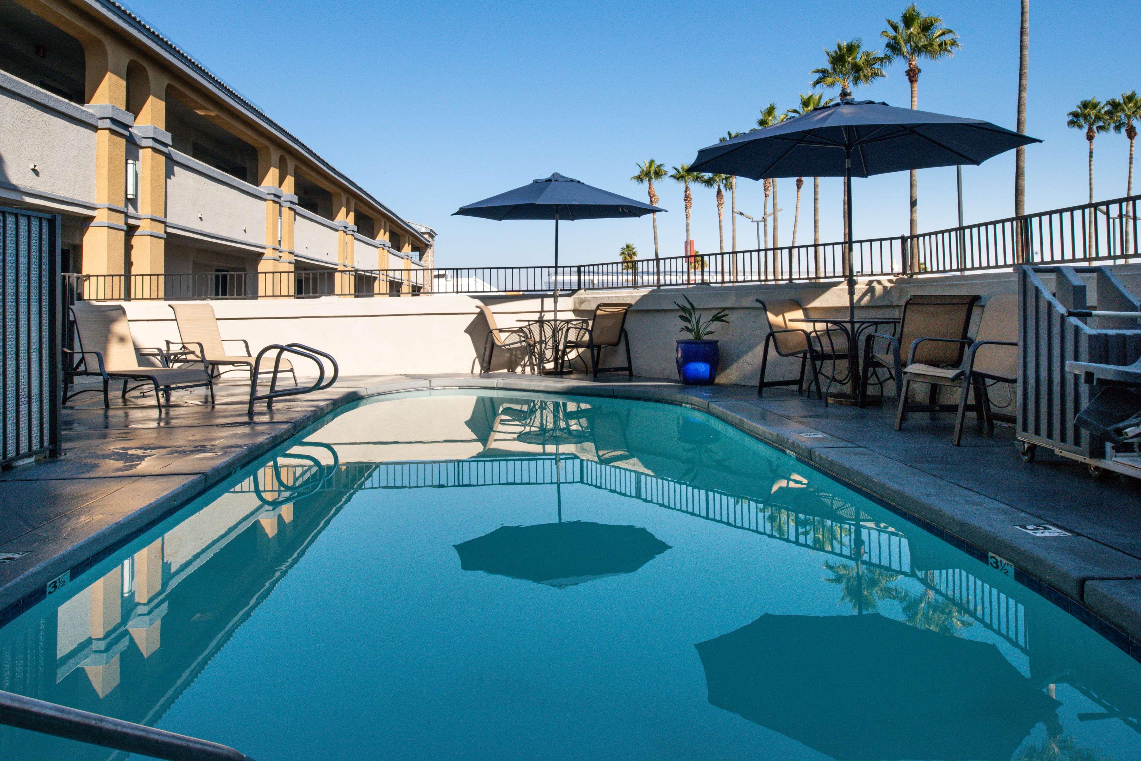 Best Western Kettleman City Inn & Suites Esterno foto