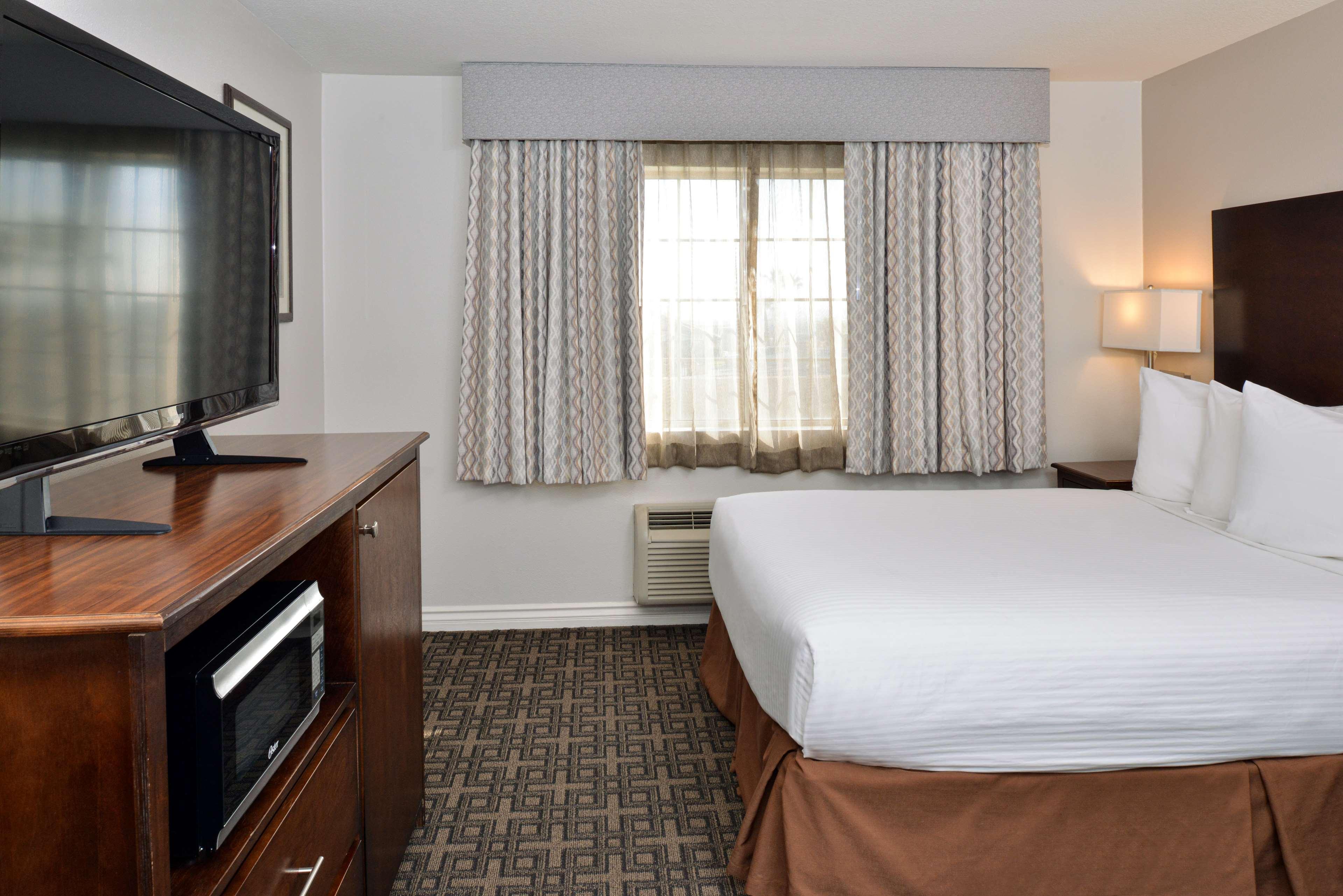 Best Western Kettleman City Inn & Suites Esterno foto