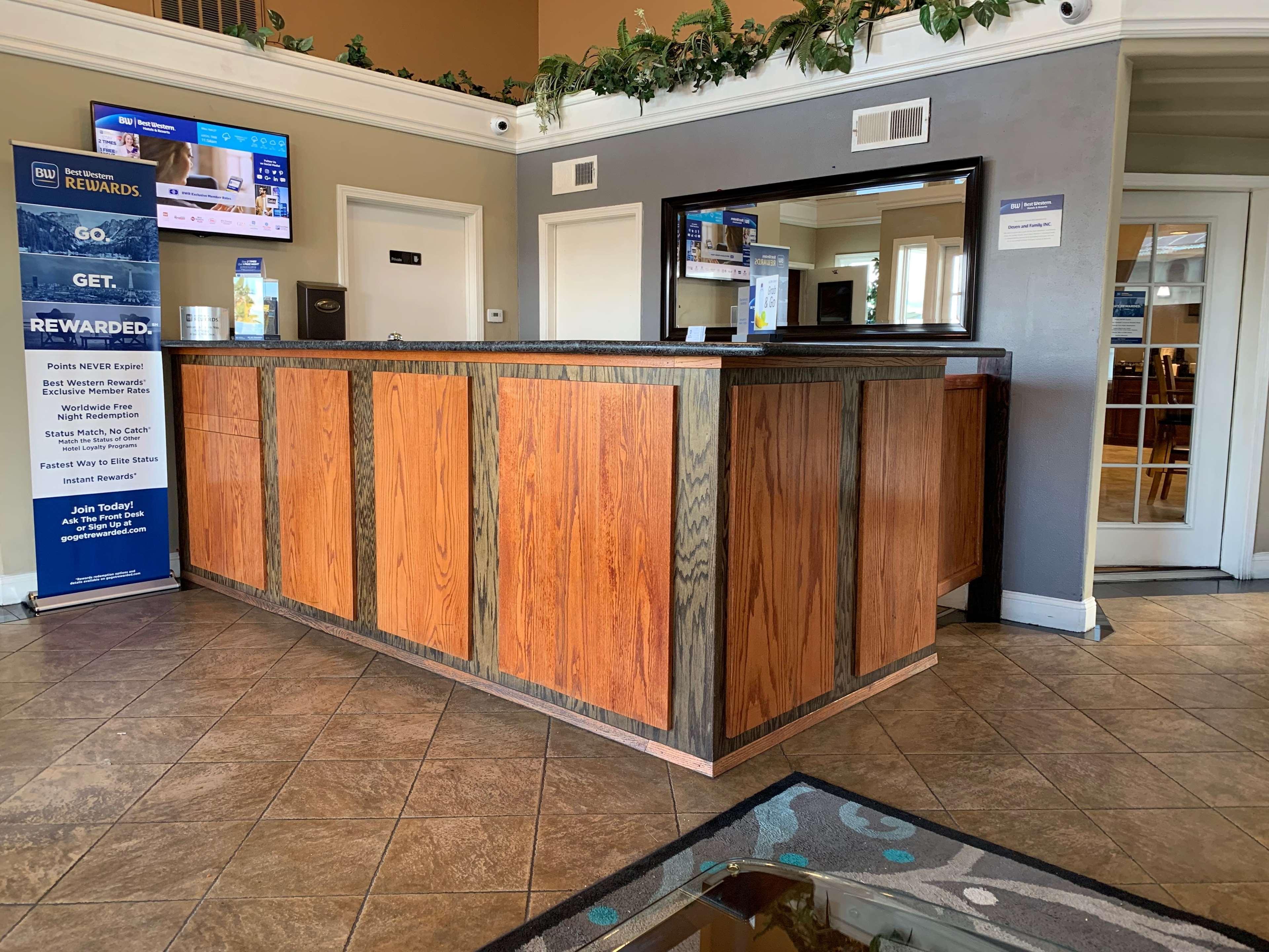 Best Western Kettleman City Inn & Suites Esterno foto