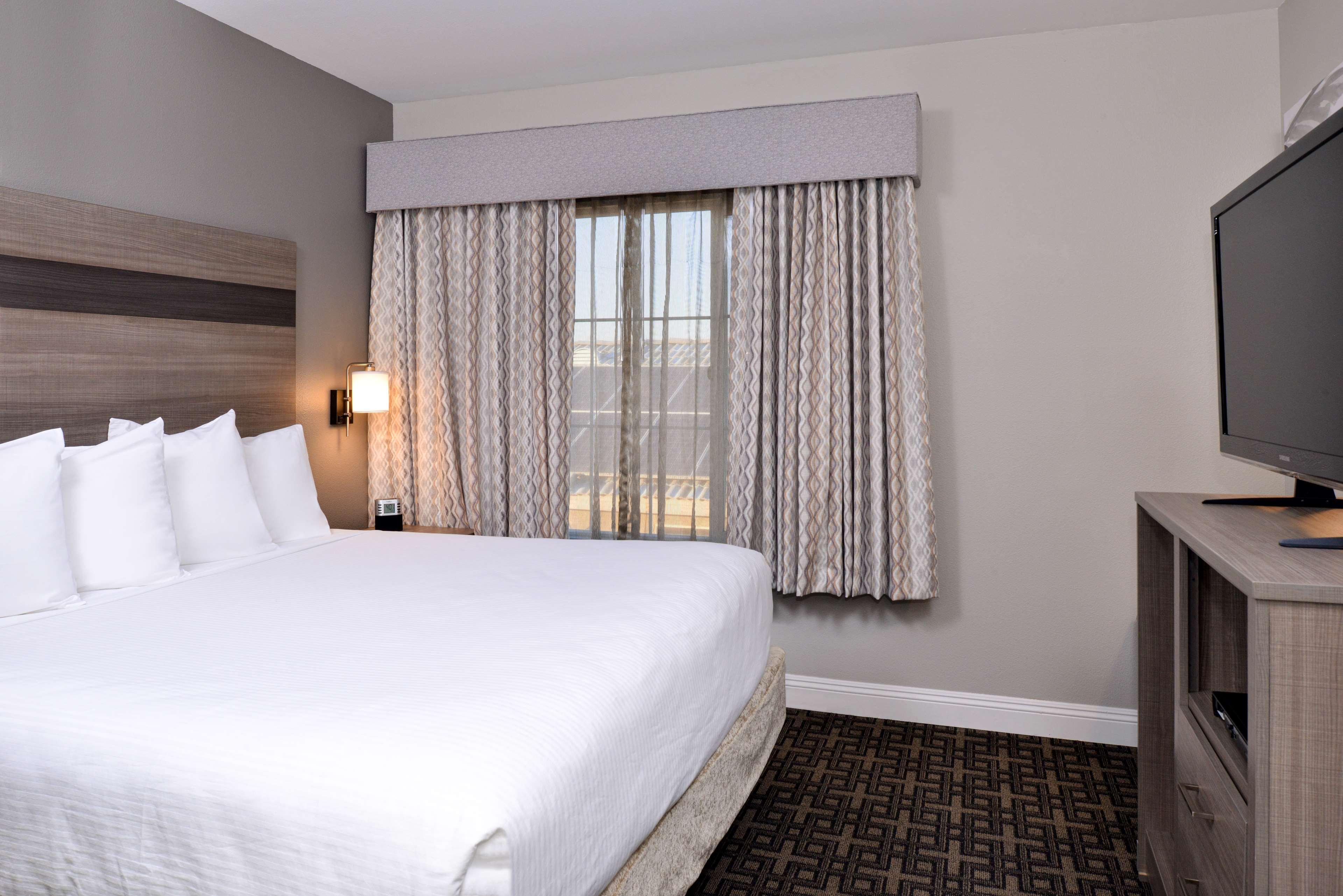 Best Western Kettleman City Inn & Suites Esterno foto