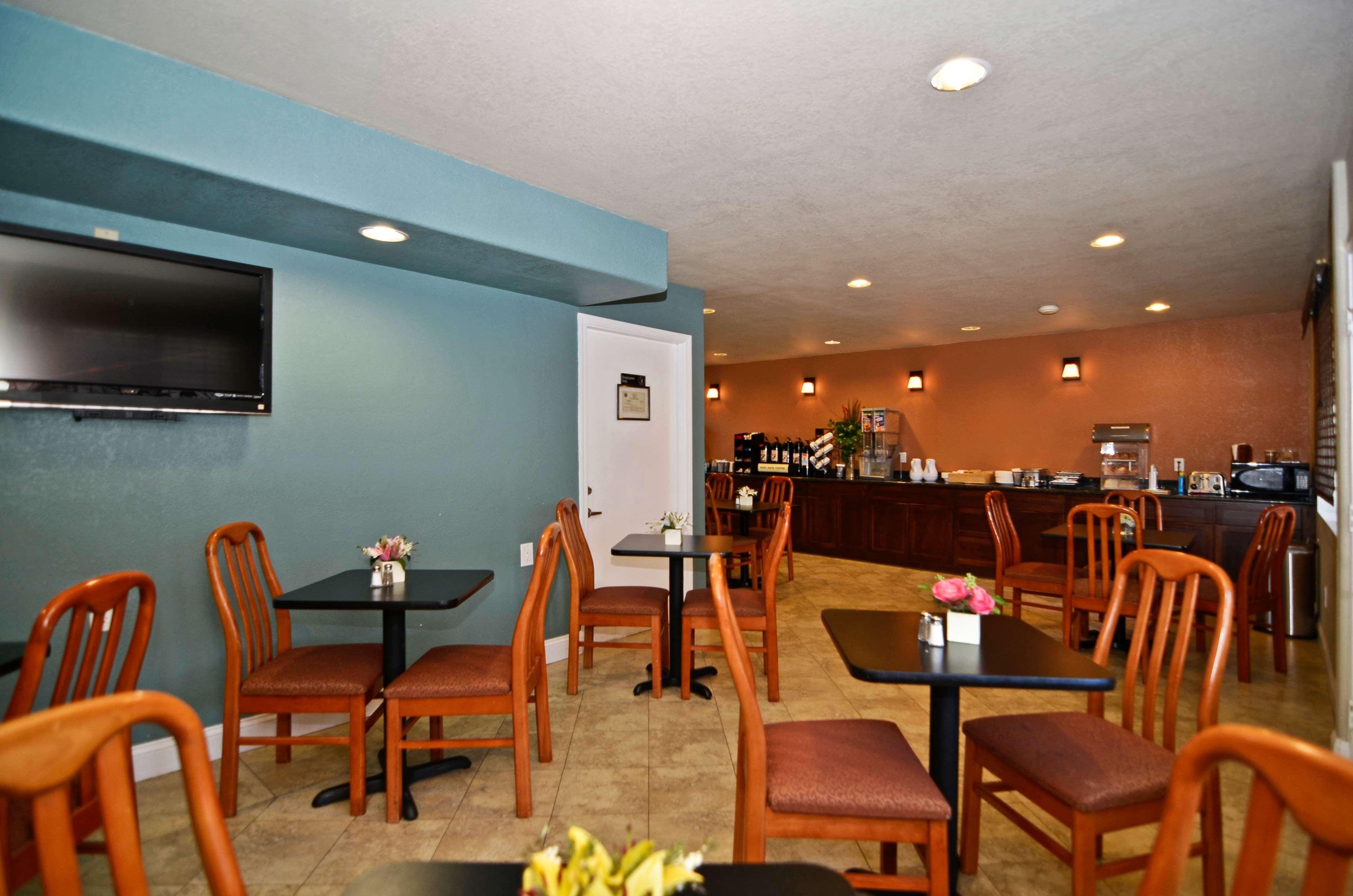 Best Western Kettleman City Inn & Suites Esterno foto