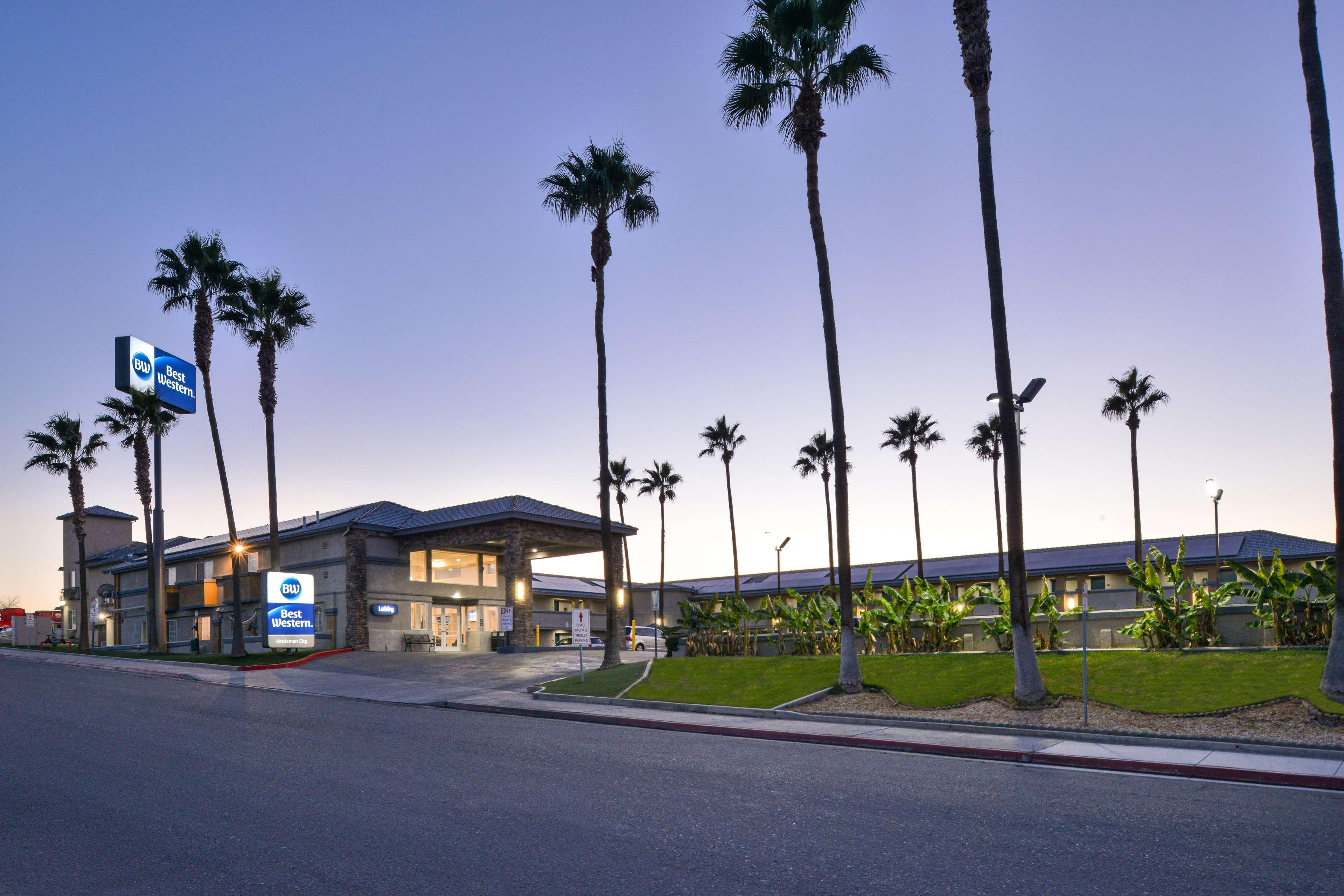 Best Western Kettleman City Inn & Suites Esterno foto