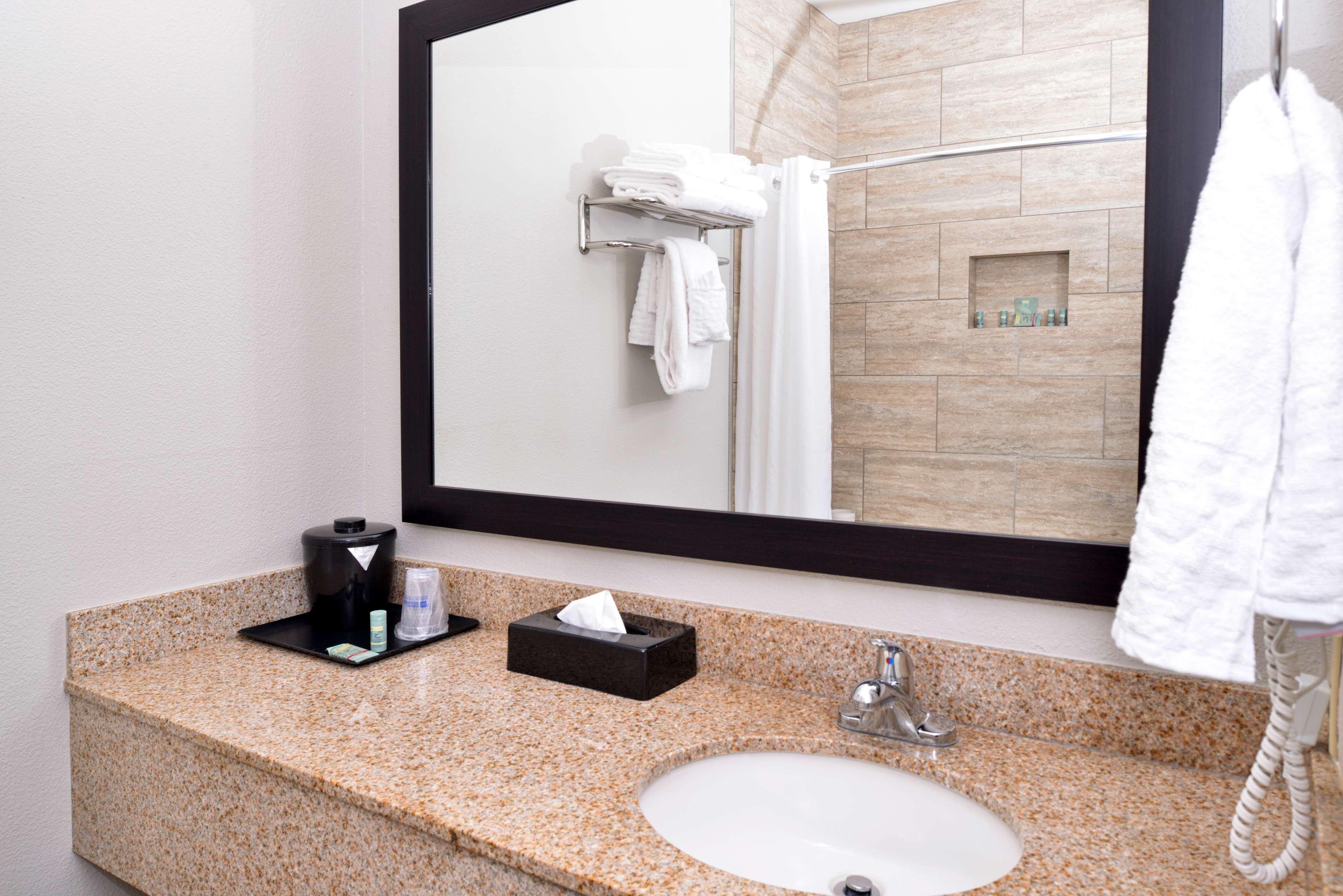 Best Western Kettleman City Inn & Suites Esterno foto